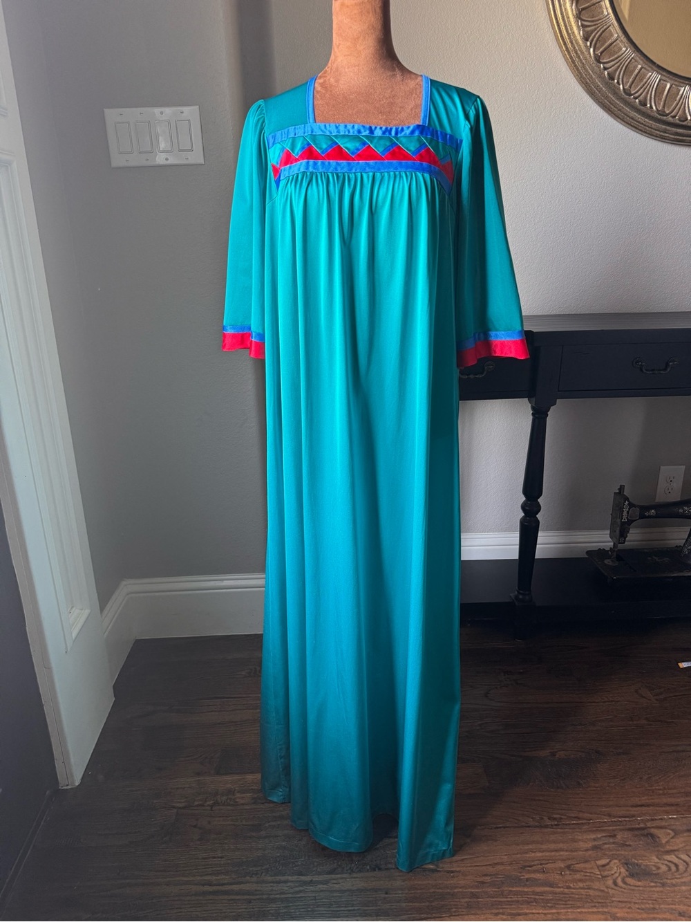 Vintage Herman Kickernick Teal Antron Nylon Hostess Lounge Gown Red Blue Trim M